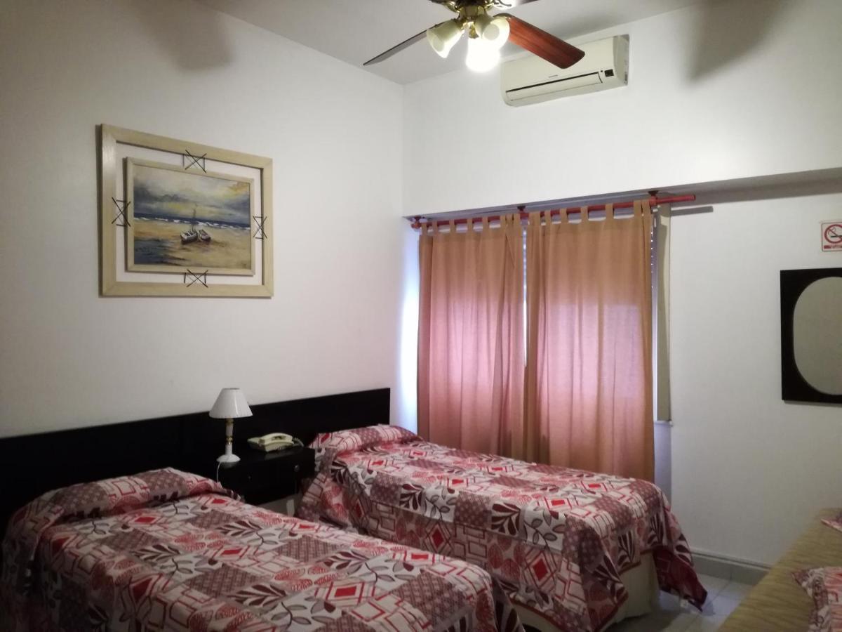 Hotel Crystal Neuquen Ngoại thất bức ảnh